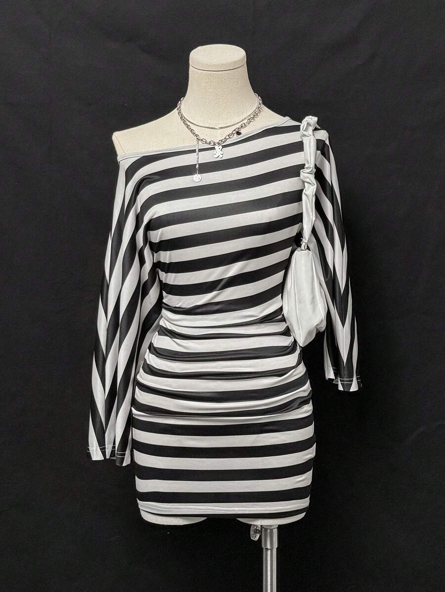 Asymmetric Top Women - Black And White Striped Asymmetric Shoulder