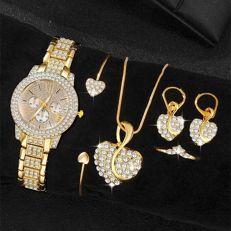 Women Fashion Rings - Women's Quartz Watch Gold Luxury Women