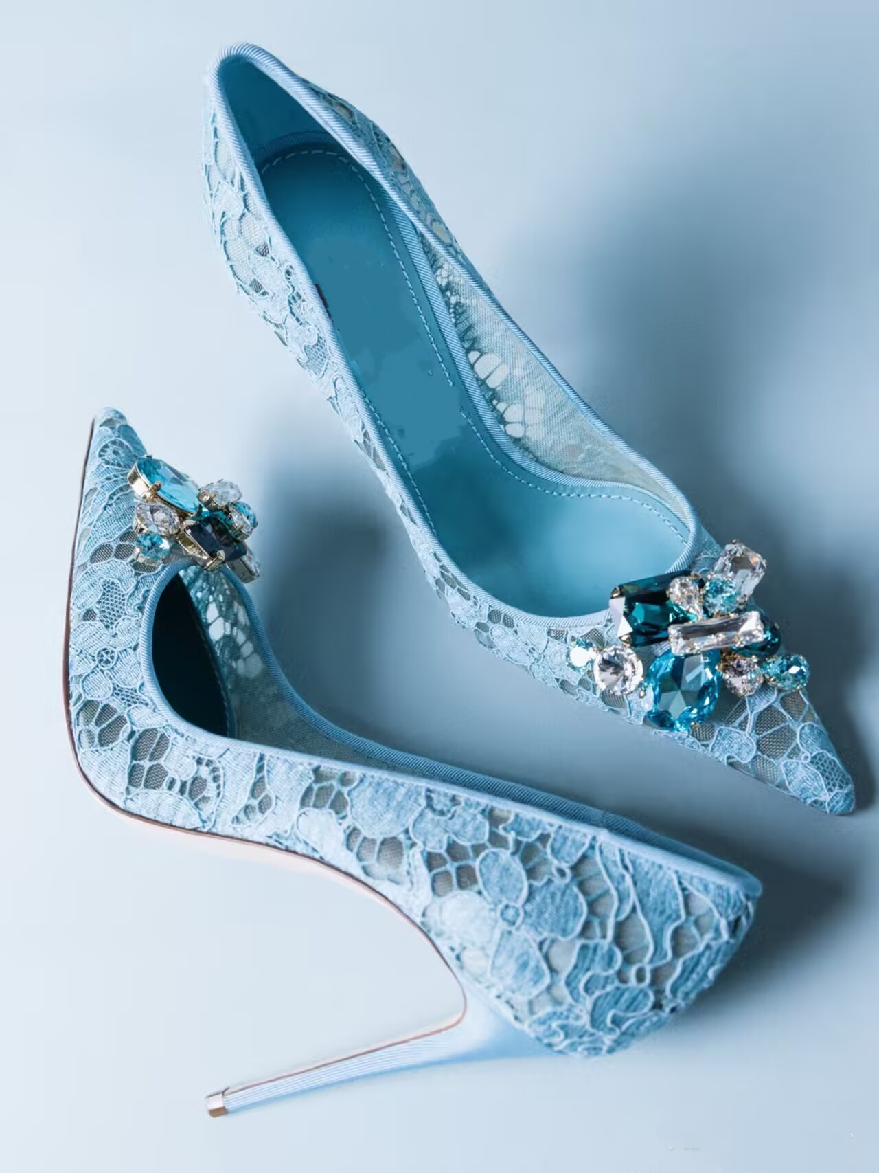 Sexy Style Lace Crystal Pointe - Women Fashion Show incelemesi ve fiyatı