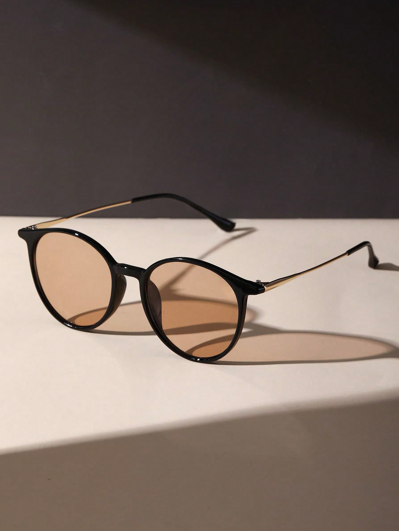 1PC Fashion Round Metal Women  - Women'S Fashion Eyeglasses incelemesi ve fiyatı