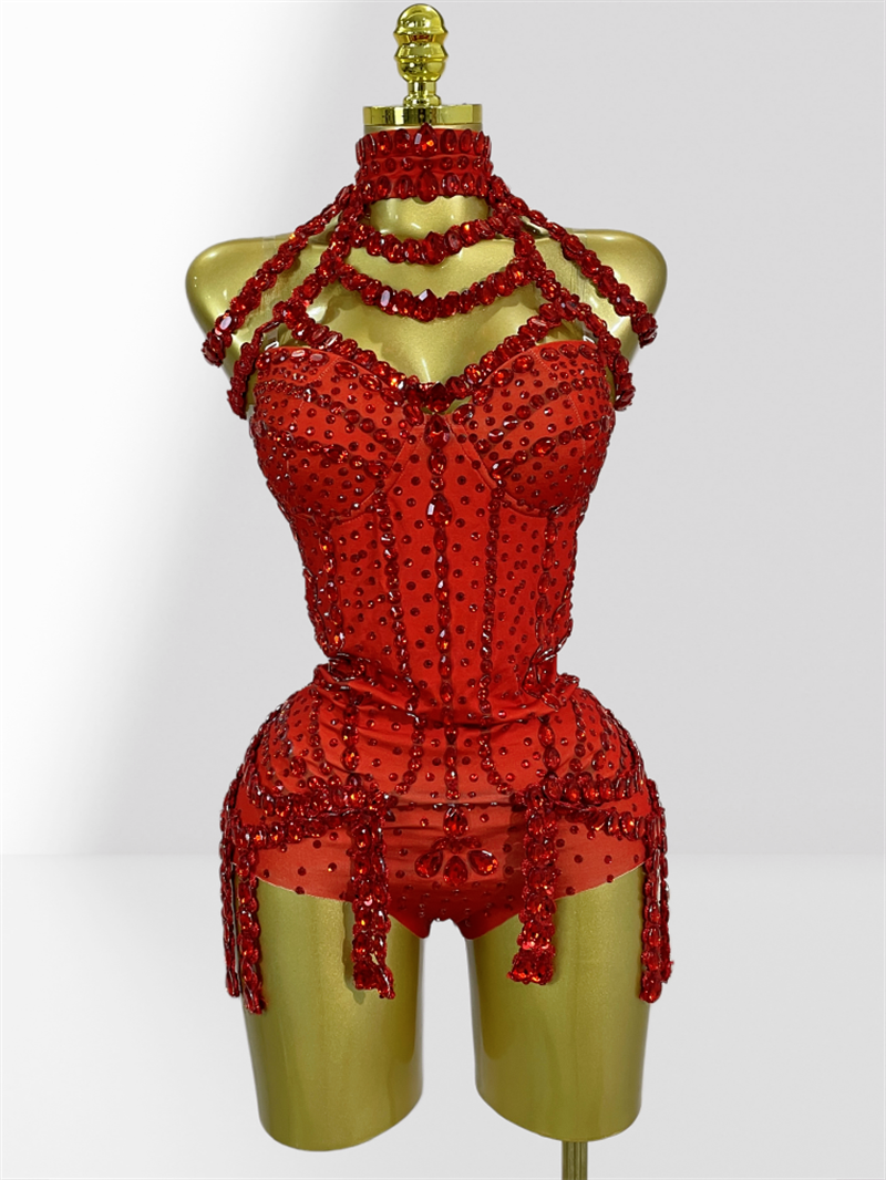 Red Sparkling Diamond Halter S - Women Fashion Photoshoot incelemesi ve fiyatı